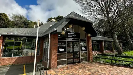 Exterior of Cummings Park Library