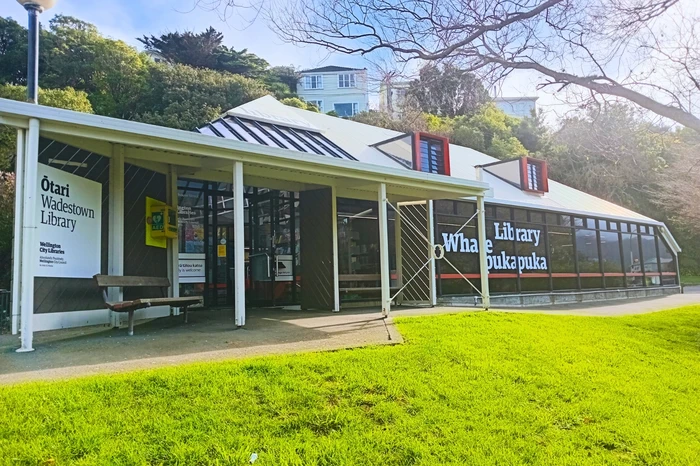 Exterior of Wadestown Library, facing Lennel Road