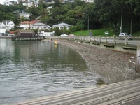 A kayaker kayaks at Hataitai Beach.